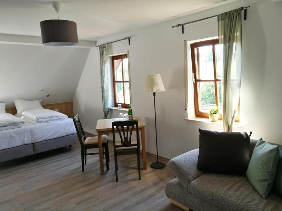 Inn Landgasthof "Zur Gemuetlichkeit" Mombris Pokój zdjęcie